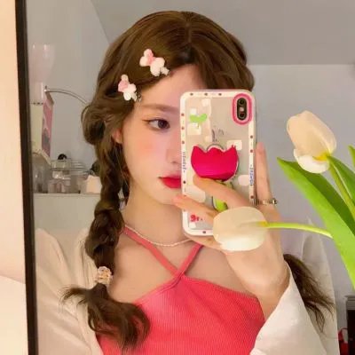 眼里余光都是你